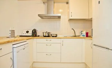 kitchen in PV apartments in seville