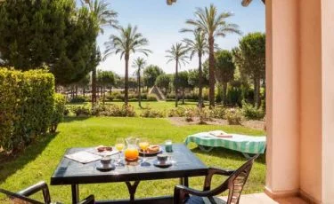costa dorada pet friendly apartments garden