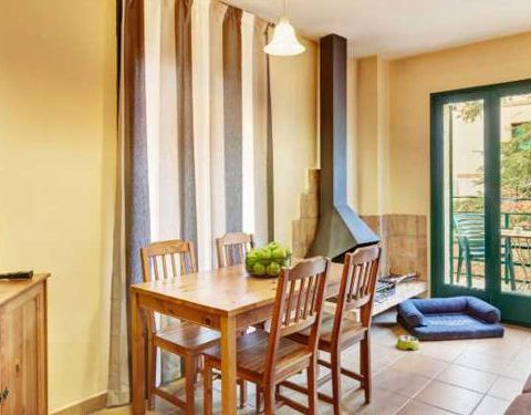 living room of the Villa Engracia apartments